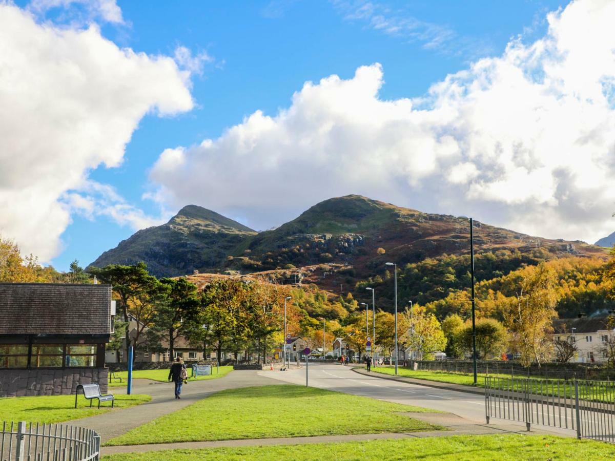 Hirfron Villa Llanberis Bagian luar foto